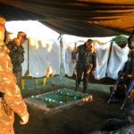 INSTRUÇÃO INDIVIDUAL DE QUALIFICAÇÃO – EXERCÍCIO NO TERRENO No período de 18 a 21 de julho de 2022, o 7º Regimento de Cavalaria Mecanizado (7º RC Mec), “Regimento Brigadeiro Vasco Alves Pereira”, realizou o exercício no terreno que coroou o período de Instrução Individual de Qualificação aos soldados do Efetivo Variável (EV) incorporados no corrente ano. Durante a atividade, os soldados colocaram em prática o conhecimento adquirido nas instruções ministradas no interior do aquartelamento referente as Qualificações Militares (QM) do Pelotão de Cavalaria Mecanizado e área Técnica. Na oportunidade, ao início de cada jornada, os soldados participaram de sessões de Treinamento Físico Militar (TFM) e em seguida, de uma formatura matinal, onde eram observados a situação da higidez física e manutenção do armamento individual. O exercício que teve por finalidade formar o soldado nas diversas QM (Grupo de Exploradores, Seção VBR, Grupo de Combate, Peça de Apoio e área Técnica), habilitou os militares a desempenharem funções em Operações de Defesa Externa futuras e outras atividades dentro do quartel, além de proporcionar o desenvolvimento de vários atributos da área afetiva, como a abnegação, coragem, espírito de corpo, resiliência e dedicação. O Senhor Tenente Coronel Rafael Polinício Lanza Braga, Comandante do 7º RC Mec, parabeniza aos soldados do efetivo variável por concluírem o período de Instrução Individual de Qualificação com aproveitamento. Santana do Livramento – RS, 22 de julho de 2022. RAFAEL POLINÍCIO LANZA BRAGA – Ten Cel Comandante do 7º Regimento de Cavalaria Mecanizado