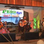 O Ctg Presilha promoveu neste fim de semana a Penca da Música Instrumental, juntamente com a Penquita Festival de Intérpretes. O evento que teve como objetivo dar visibilidade aos artistas locais, entregou os principais prêmios na noite deste domingo (28).  Confira a lista dos vencedores:  17º Penca Nativa: Primeiro Lugar:  O Último Pito  Ritmo: Milonga Letra: Anderson Fonseca Melodia: Douglas Diehl Interpretação: Matheus Ribeiro Guitarrón: Matheus Ribeiro Violão Solo: Volmir Coelho Gaita Botoneira: Gustavo de Freitas Segundo Lugar:  Transcurral  Ritmo: Milonga Letra: Leonardo Borges Melodia: Daniel Cavalheiro Interpretação: Daniel Cavalheiro Violão: Daniel Cavalheiro  Gaita Botoneira e Vocal: Marcelinho Nunes Contrabaixo e Vocal: Fabricio Ocaña Percussão: Leonardo Borges Terceiro Lugar:  Oitavada Milonga  Ritmo: Milonga Letra: Marciano Reis Melodia: Marciano Reis Filho Interpretação: Robson Garcia Guitarron e Vocal: Daniel Cavalheiro Violão Solo: Iury Irigaray Violão Solo e Vocal: Marciano Reis Filho     Melhor Intérprete: Nicole Carrion Música: Chacarera, Chacarera/Espelhos Campeiros Melhor Instrumentista: Marcelinho Nunes Instrumento: Gaita Botoneira Melhor Letra: O Último Pito  Letra: Anderson Fonseca Melhor Melodia: O Último Pito  Autor: Douglas Diehl Melhor Arranjo: Benção de Chuva Melhor Conjunto Instrumental: Transcurral Melhor Conjunto Vocal:  Os Versos Que Fiz Pra Ti Música Mais Popular: A Mais Rodada  Ritmo: Vaneira Letra: Hugo Pedroso Melodia: Tiago Shoenfeld Interpretação: Volmir Coelho Violão: Volmir Coelho Guitarron: Matheus Ribeiro Gaita Botoneira: Gustavo de Freitas Tan Tan : Leonardo Borges Pandeiro: Tevez 4ª Penca Instrumental: Primeiro Lugar: Tropezón Rasguido Doble Autores: Marciano Reis/Igor Assis Cordeona Botoneira: Igor Assis Violão Solo: Marciano Reis Filho Percussão: Leonardo Borges Shaik: Felipe Dias  Segundo Lugar:  Man Ou Che?  Ritmo: Xote Autor: Lucas Ferreira Lucas Ferrera: Acordeon Jean Carlo Godoy: Violão 7 Cordas Matheus Krummenauer: Violão Terceiro Lugar: Alpargateado  Ritmo: Rasguido Doble Autor: Renato Fagundes Violão: Daniel Cavallheiro Guitarron:  Jean Bittencourt Acordeon: Renato Fagundes Melhor Instrumentista: Lucas Ferreira Música: Man ou Chê? Instrumento: Acordeon Melhor Melodia: Man ou che?  Autor: Lucas Ferreira Melhor Arranjo: Tropezón 