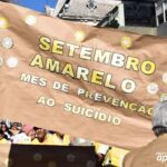 Na manhã desta segunda-feira (5), o centro de Atenção Psicossocial I e AD (Caps I e AD), realizou a abertura oficial da atividades alusivas ao Setembro Amarelo o mês de valorização da vida. A caminhada contou com o acompanhamento da banda marcial do Colégio Estadual Alceu Wamosy, desde a sede do Centro, localizado na rua Salgado Filho, até a prefeitura de Sant'Ana do Livramento, onde contou com a participação das equipes, dos pacientes e  dos familiares, e na sequencia com a fanfarra do 7º RC Mec encerrou o evento.   Acompanhe as próximas atividades que serão realizadas pela Secretaria Municipal da Saúde em parceria com o Caps: