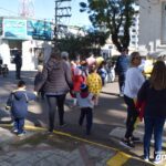 Na manhã desta segunda-feira (5), o centro de Atenção Psicossocial I e AD (Caps I e AD), realizou a abertura oficial da atividades alusivas ao Setembro Amarelo o mês de valorização da vida. A caminhada contou com o acompanhamento da banda marcial do Colégio Estadual Alceu Wamosy, desde a sede do Centro, localizado na rua Salgado Filho, até a prefeitura de Sant'Ana do Livramento, onde contou com a participação das equipes, dos pacientes e  dos familiares, e na sequencia com a fanfarra do 7º RC Mec encerrou o evento.   Acompanhe as próximas atividades que serão realizadas pela Secretaria Municipal da Saúde em parceria com o Caps: