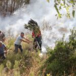 A tarde de terça-feira (24) foi marcada foi marcada por um incêndio em vegetação de grandes proporções em uma empresa localizada na estrada Robledo Braz, no KM 5.  De acordo com informações de moradores da região, as chamas teriam iniciado por volta do meio dia e rapidamente teria se alastrado chegando próximo as residências localizadas na região. Não há informações do que teria causado o inicio do incêndio.  Uma verdadeira foça tarefa foi formada pelos moradores até chegada do Corpo de Bombeiros, que buscaram auxiliar na contenção nas chamas. 