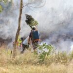 A tarde de terça-feira (24) foi marcada foi marcada por um incêndio em vegetação de grandes proporções em uma empresa localizada na estrada Robledo Braz, no KM 5.  De acordo com informações de moradores da região, as chamas teriam iniciado por volta do meio dia e rapidamente teria se alastrado chegando próximo as residências localizadas na região. Não há informações do que teria causado o inicio do incêndio.  Uma verdadeira foça tarefa foi formada pelos moradores até chegada do Corpo de Bombeiros, que buscaram auxiliar na contenção nas chamas. 