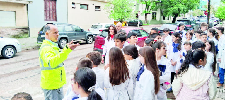 Talleres de tránsito para escolares en Rivera